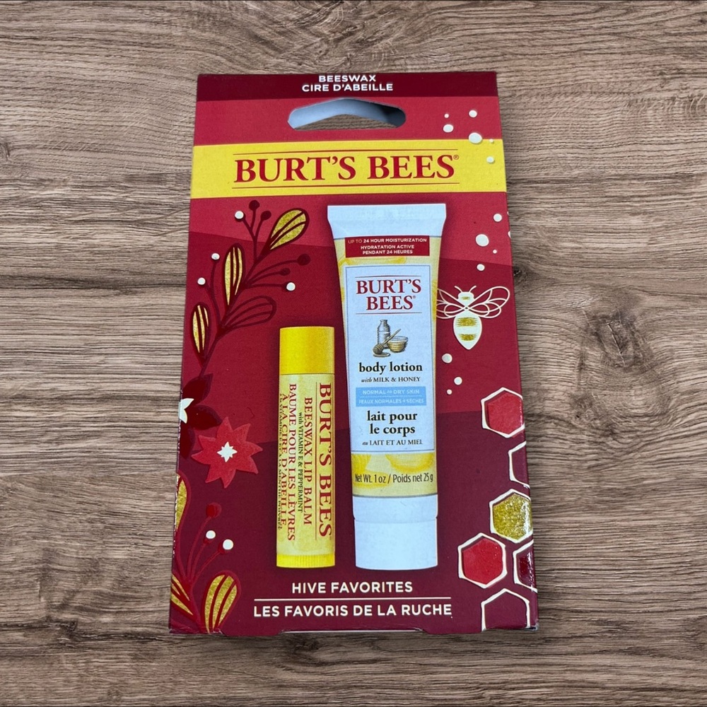 Burt's Bees Holiday Classic Hive‎ Favorites New in Gift Box Beeswax Milk & Honey